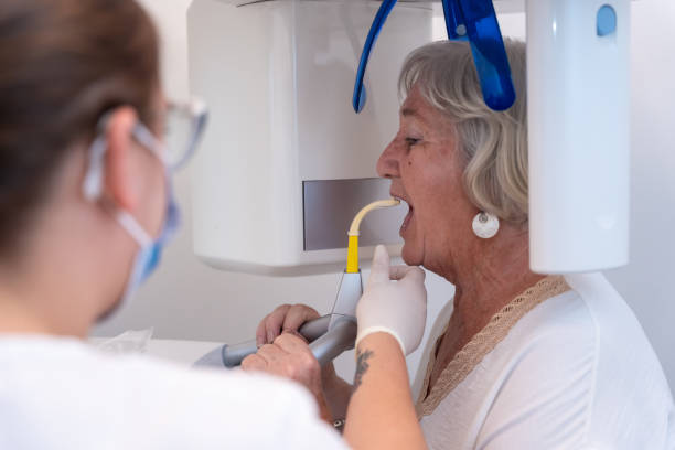 Best Holiday Emergency Dentist in Kensington, CA